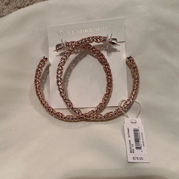 NWT Kendra Scott - Picture 2 of 3